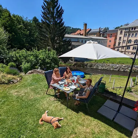 Hw1 - Urlaubsmagie - Gemuetliche Mit Saunazugang Zum Entspannen Sebnitz